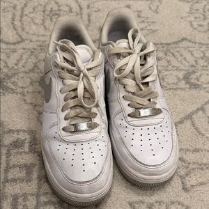 Men’s White Nike Sneakers